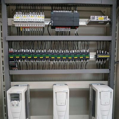 Novo e original Controlador PLC modelo 140XBP01600 com 1 ano de garantia e entrega em 3-5 dias
